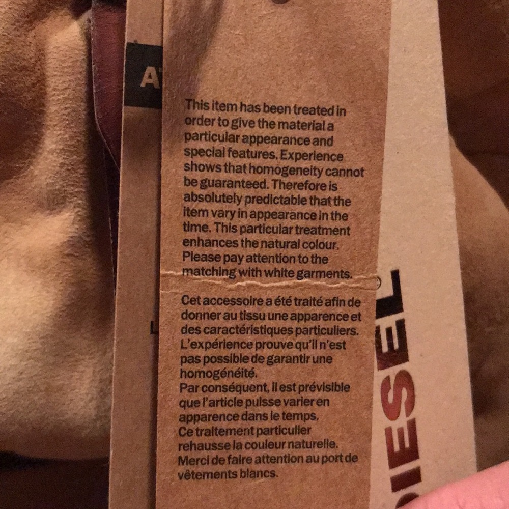 Diesel “Girls in the loop” suede bag Beautiful! - Picture 11 of 12